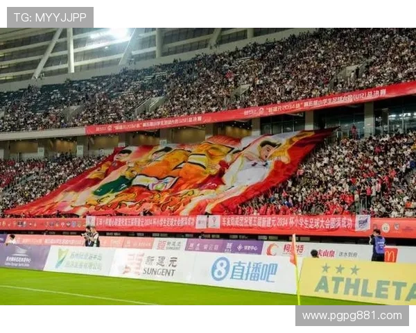 巴巴足球直播：精彩赛事不容错过，即刻观看绿茵对决